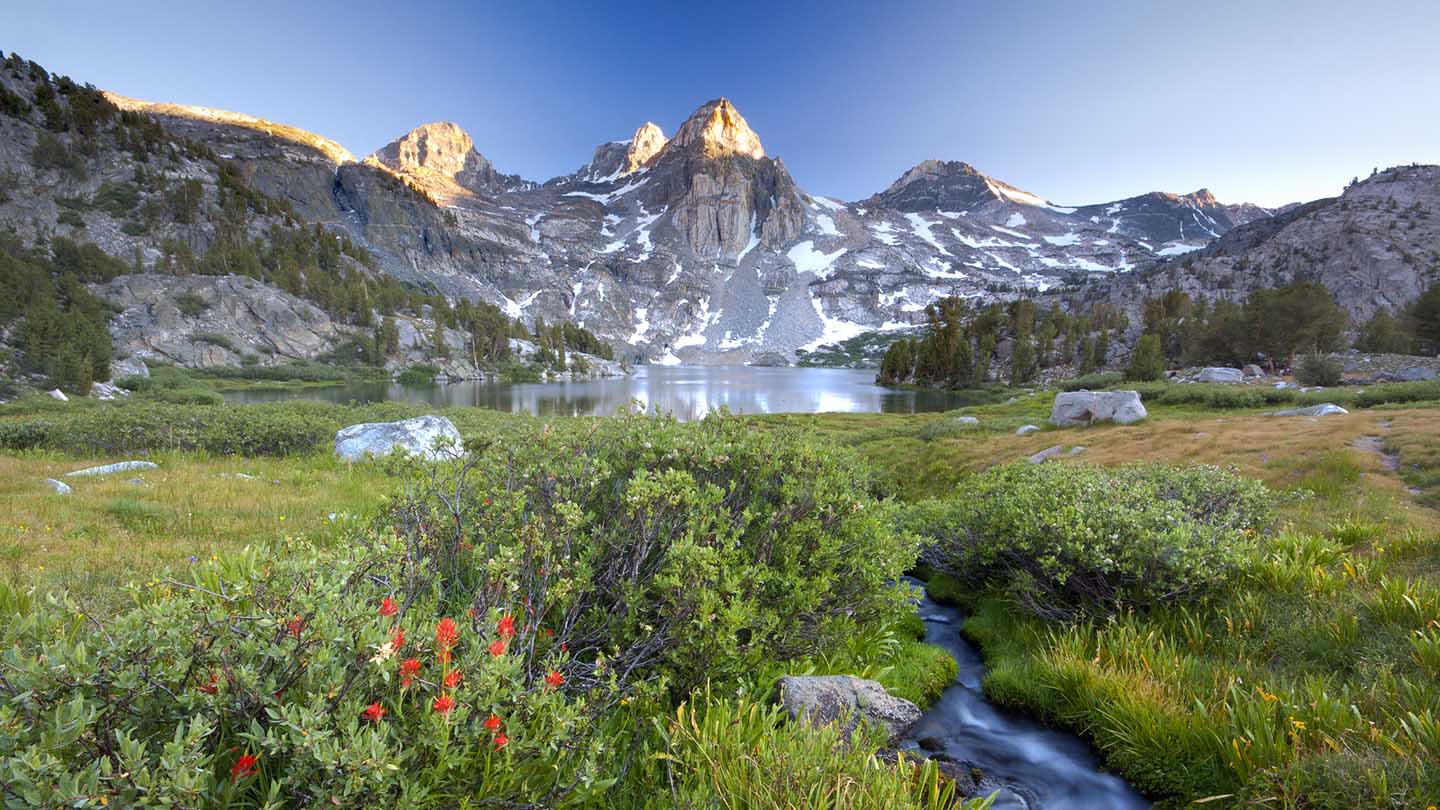 Lakes in sequoia national cheap forest